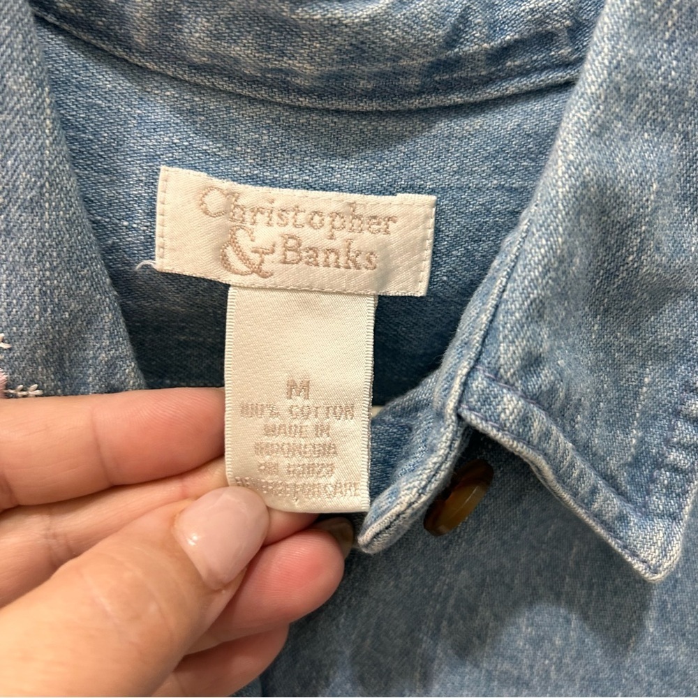 Christopher & Banks Embroidered Noah’s Ark Denim Button Up Long Sleeve Shirt med - Picture 6 of 9